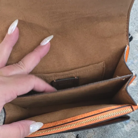 Coach Vibrant Orange Crossbody Bag with Gold Chain - Picture 5 of 6